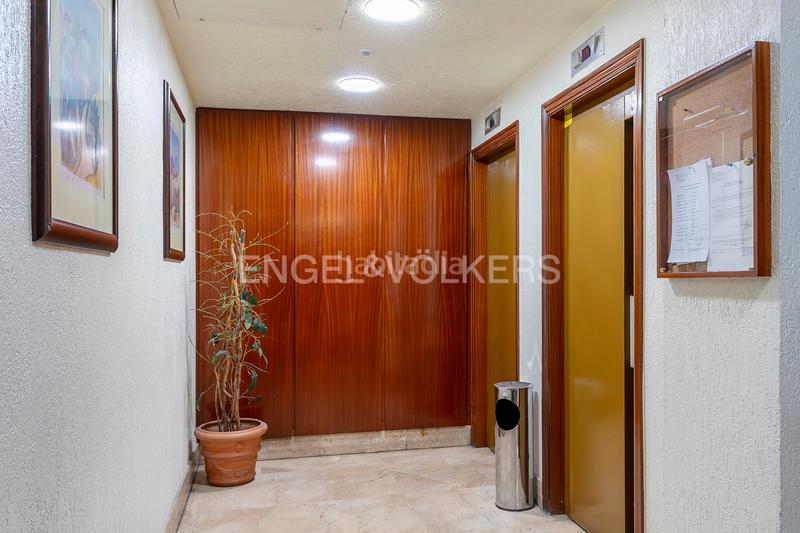 Foto ef0b0321-93b5-480a-95bc-c63e9b8bbeb8. Appartement avec chauffage parking dans Abandoibarra - Guggenheim Bilbao