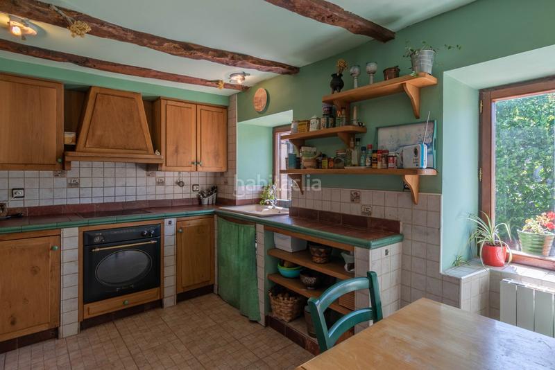 Foto 69cf1d47-83eb-4248-a0ba-35440880c1bc. Casa amb calefacció a Zeanuri