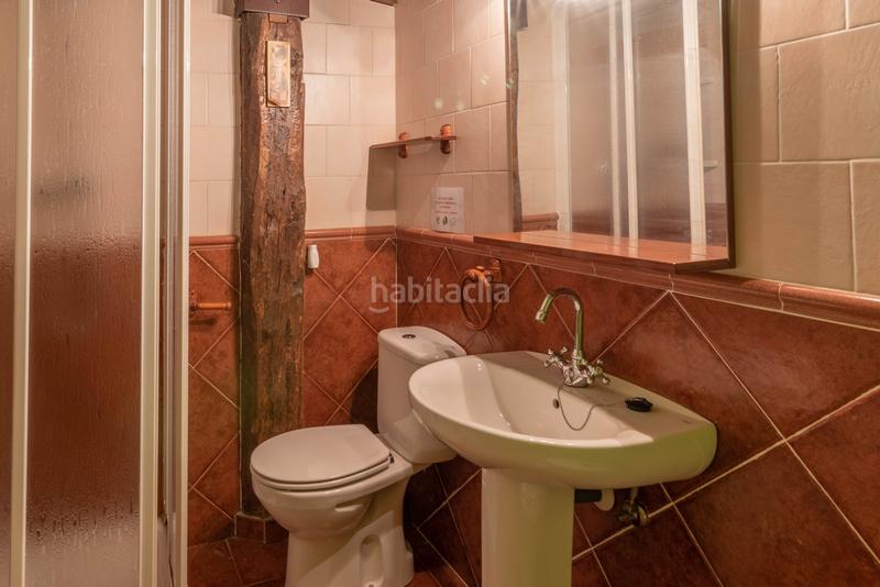 Foto 732a26b7-bb1b-43b3-876f-8d49c1cfca01. Casa amb calefacció a Zeanuri