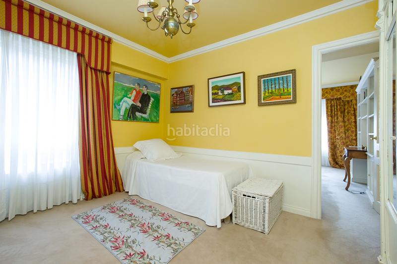 Foto 19198846-7d3e-4073-af2e-0296d63225a5. Apartament amb calefacció aparcament a Neguri Getxo