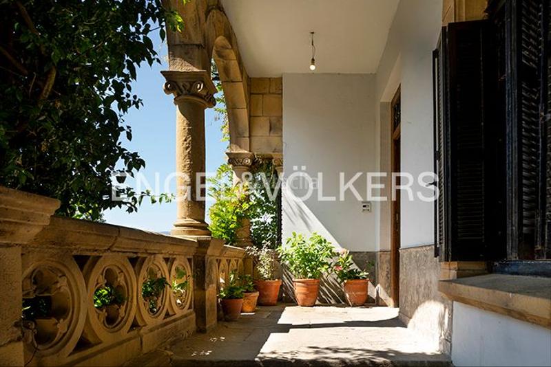 Foto 15fa5b20-2a6f-4fe0-91a6-3a031ab6ae4d. Dúplex emblemático dúplex con vistas en Neguri en Getxo