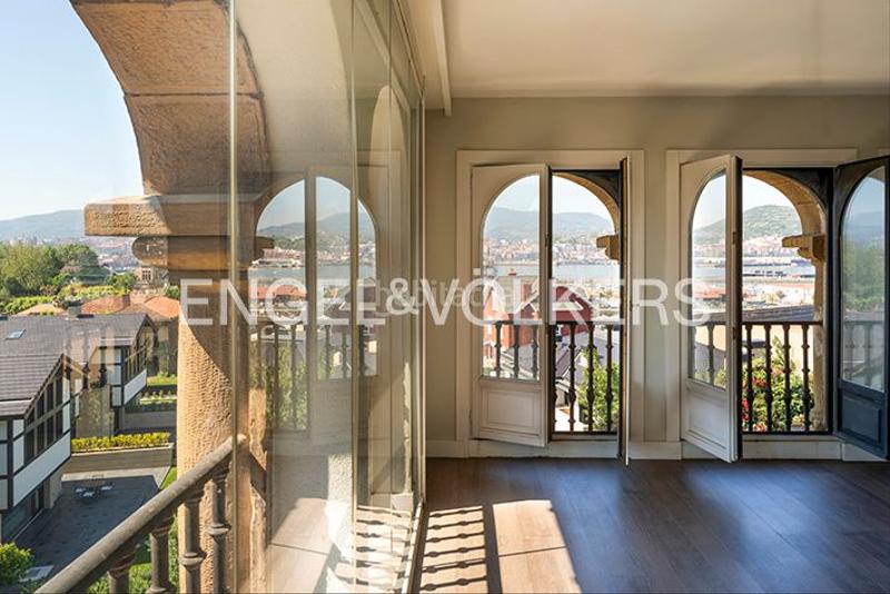 Foto 3a1bdd60-3898-4032-b232-236c8972e3ba. Dúplex emblemático dúplex con vistas en Neguri en Getxo