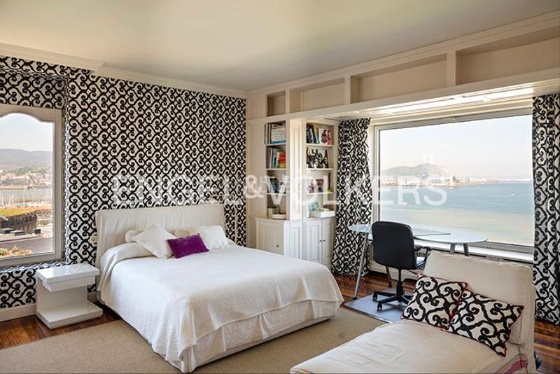 Foto 4e2e3bcc-613d-4bc1-b0cf-2cd92a5c9c43. Dúplex emblemático dúplex con vistas en Neguri en Getxo