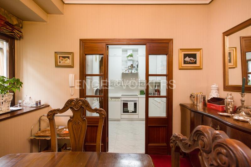 Foto 56d0f35e-7d93-43d4-a729-2ec7b7c2bbb9. Zweistöckige wohnung mit heizung parking in Neguri Getxo