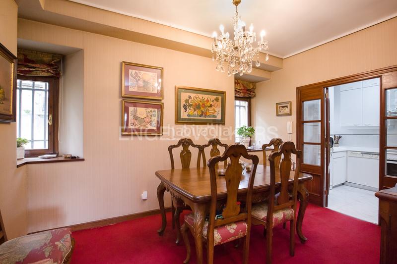 Foto 62932e4a-bd6a-4961-a83f-60772520c08e. Zweistöckige wohnung mit heizung parking in Neguri Getxo