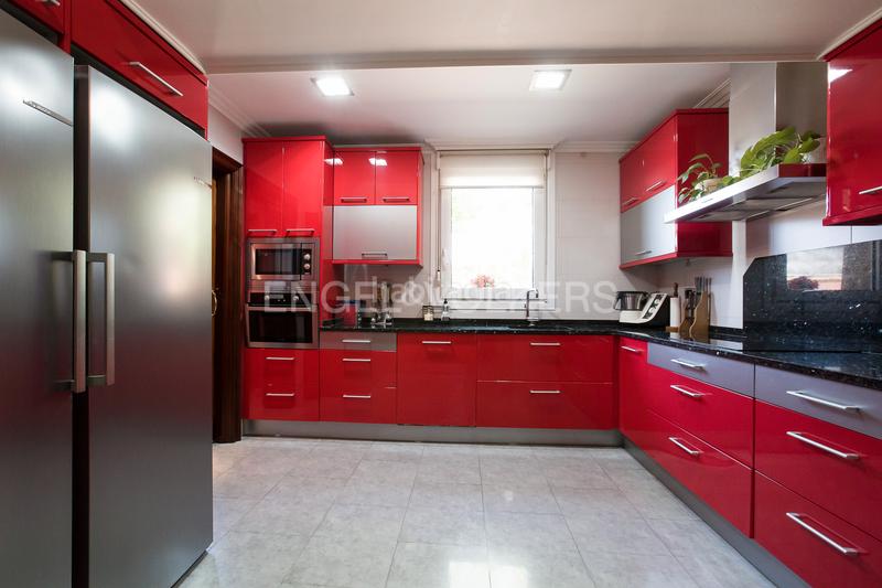 Foto d2f2fae2-dea0-4128-921a-32023ed7ed14. Appartement avec chauffage parking dans Centro-Puerto Viejo Getxo