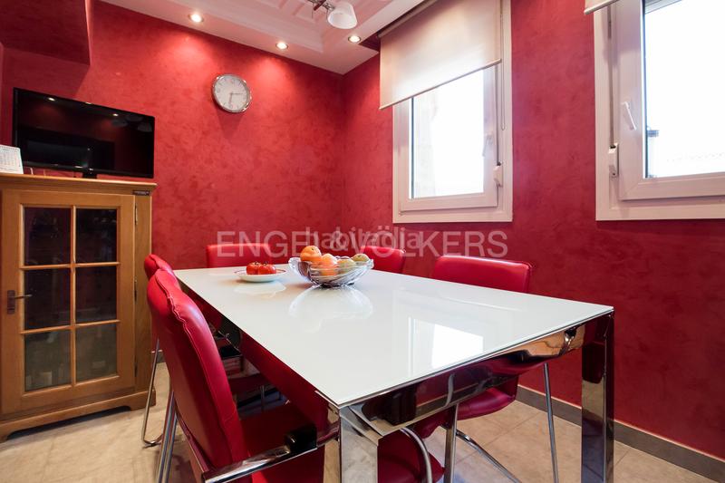 Foto f7502e8f-b84f-48ce-b9b0-586703c78e2b. Appartement avec chauffage parking dans Centro-Puerto Viejo Getxo
