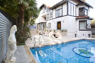 Casa adossada  Avenida de leioa. Exquisito dúplex con piscina climatizada en neguri