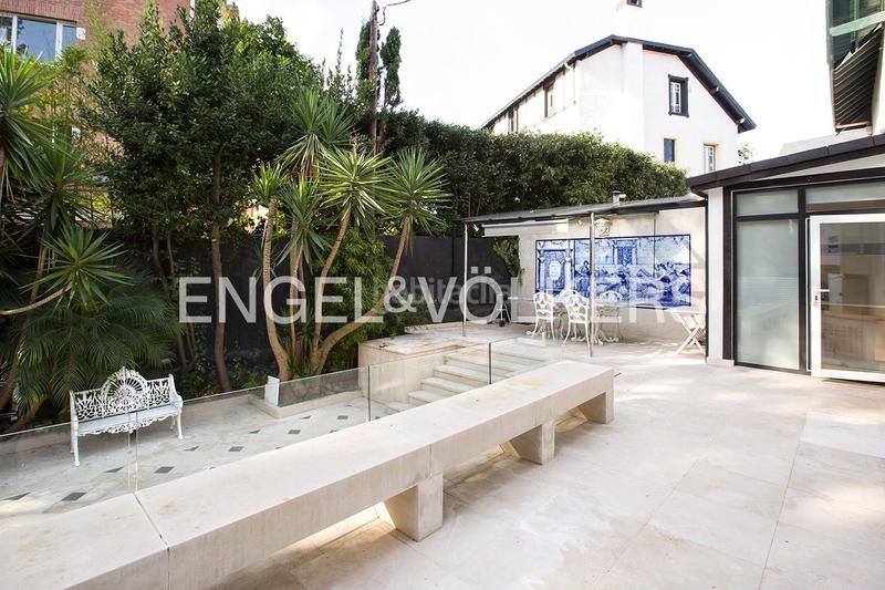 Foto 978d5ba7-9f7d-48a8-a91d-8bab174958c3. Casa adosada exquisito dúplex con piscina climatizada en Neguri en Getxo