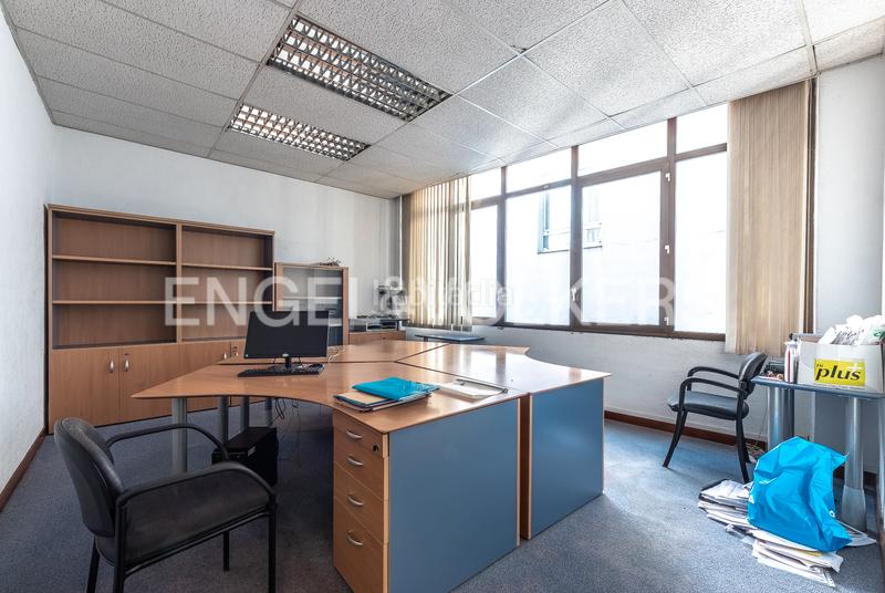 Foto 0427a951-b0c5-410b-8020-384e2944326f. Terreno residenziale in Ensanche - Moyua - Diputación Bilbao