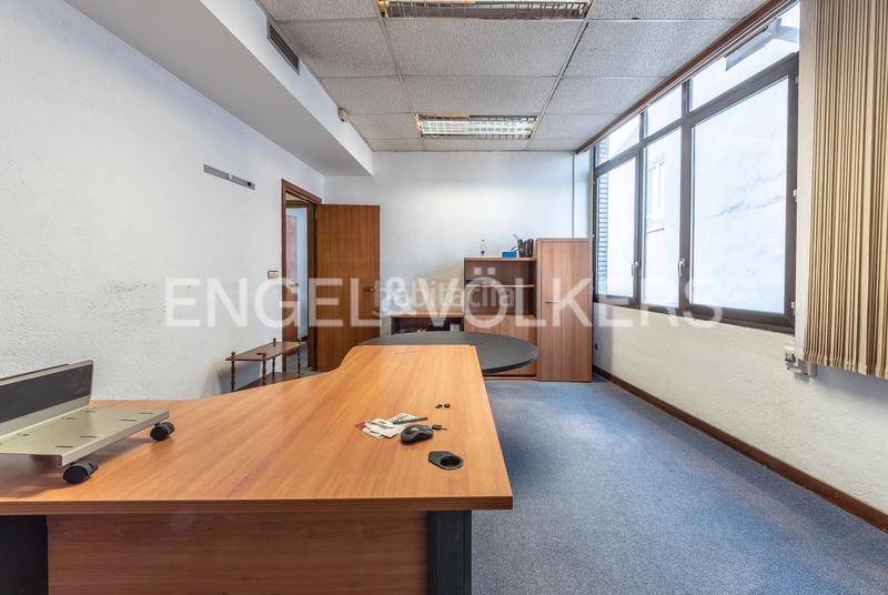 Foto 11b14a6d-a72a-4825-b3d2-c352012951bf. Terreno residenziale in Ensanche - Moyua - Diputación Bilbao