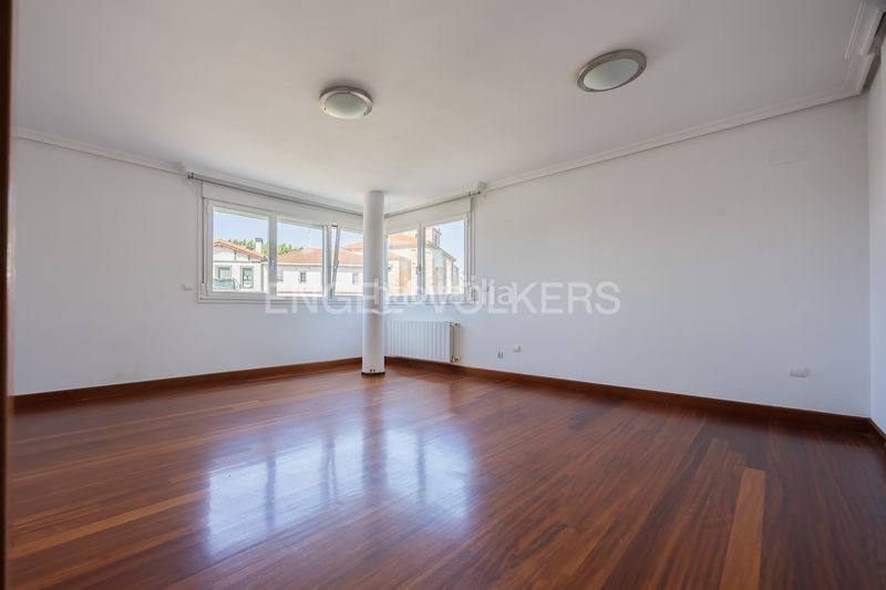 Foto 0586fce9-533b-436a-b491-e20142439b3c. Piso céntrica vivienda , comodidad a escasos minutos de bilbao en Loiu