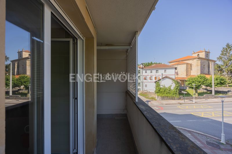 Foto 49c704b0-349b-48bd-aa16-8d9c6ea0f16a. Piso céntrica vivienda , comodidad a escasos minutos de bilbao en Loiu