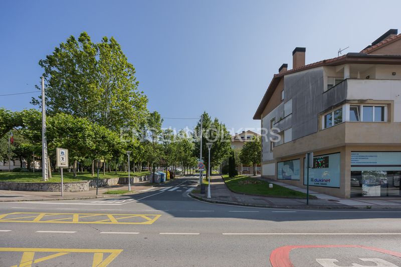Foto 684a84ef-3dd5-4626-acd7-fabe845238fe. Piso céntrica vivienda , comodidad a escasos minutos de bilbao en Loiu