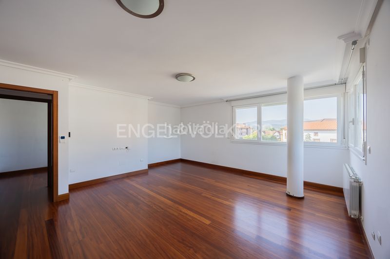 Foto 684e1e76-a5dd-49e0-8d46-d3607e4ba823. Piso céntrica vivienda , comodidad a escasos minutos de bilbao en Loiu