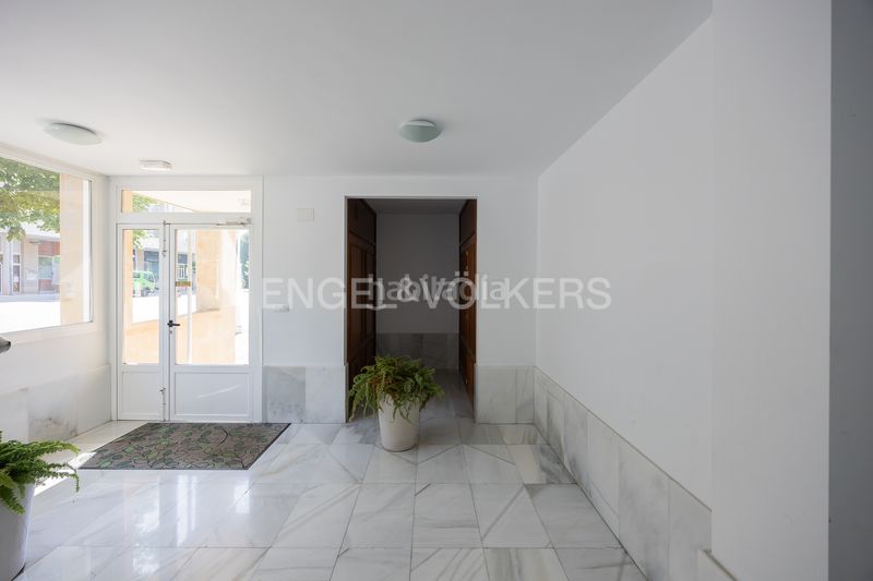 Foto 973ed92f-9f1a-431b-b77d-0dc062c9336d. Piso céntrica vivienda , comodidad a escasos minutos de bilbao en Loiu