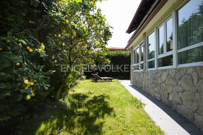 Foto b65bac2c-d689-4cee-b5b2-65eb280ef28d. Haus mit heizung parking in santa maría de Getxo Getxo