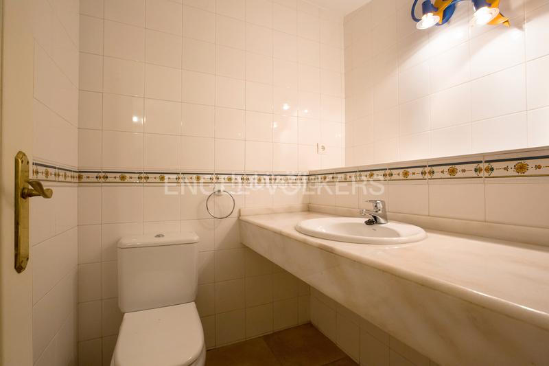 Foto ba46d201-ed0a-471c-920c-cb4d75bf1ec1. Haus mit heizung parking in santa maría de Getxo Getxo