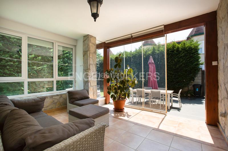 Foto f180db32-7ccb-411b-b8df-12b09487afe0. Haus mit heizung parking in santa maría de Getxo Getxo