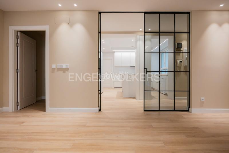 Foto 929c3de9-5210-4a5c-8af8-80462f4d27d1. Miete appartement mit heizung parking in Ensanche - Moyua - Diputación Bilbao