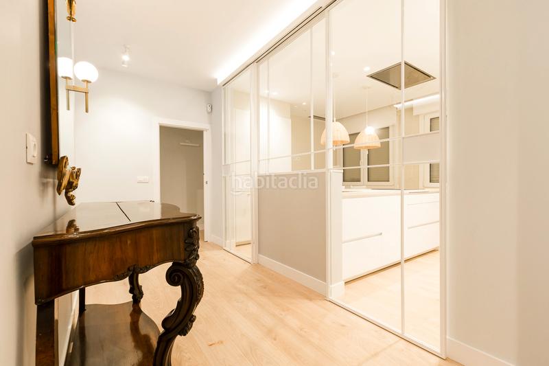 Foto 9d90fd4a-5575-427f-9bc1-806a8fa6b597. Alquiler apartamento singular propiedad con terraza en ibañez en Bilbao