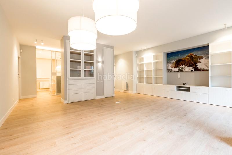 Foto dfe187a6-9374-41e8-af9b-f3a1651c1c82. Alquiler apartamento singular propiedad con terraza en ibañez en Bilbao