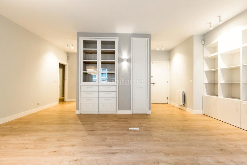 Foto e2dfedb8-2056-42ed-9c17-8350ec5fe1b2. Alquiler apartamento singular propiedad con terraza en ibañez en Bilbao