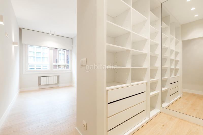 Foto fae491ad-a349-4eac-9115-663653fcf0fb. Alquiler apartamento singular propiedad con terraza en ibañez en Bilbao