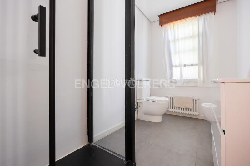 Foto 7a5846a2-c186-4b17-98d4-37d719dd4da2. Casa amb calefacció aparcament piscina a Zaldibar