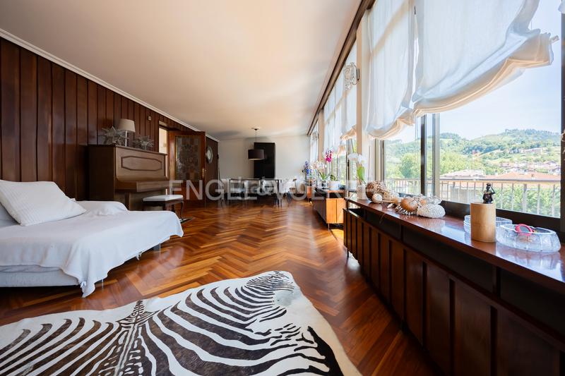 Foto 91862bc3-c790-4c3b-b234-7da53d930d61. Casa amb calefacció aparcament piscina a Zaldibar