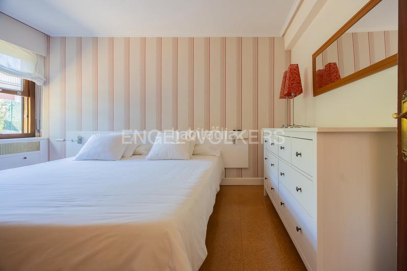 Foto a57dd0e3-54c5-4feb-929b-68e4429d53d0. Casa amb calefacció aparcament piscina a Zaldibar