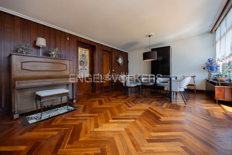 Foto b3b09f9d-6957-4507-87d4-19f62a9aba4f. Casa amb calefacció aparcament piscina a Zaldibar