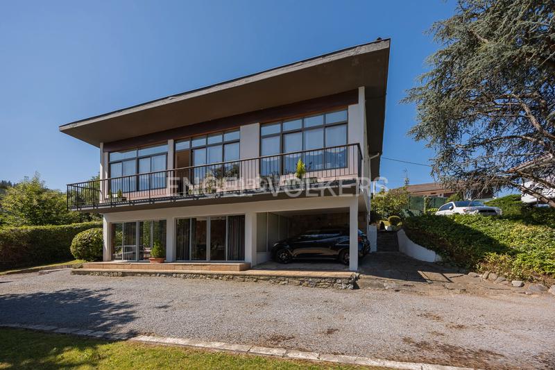 Foto f1f7742b-444b-44de-8d4e-cba00bf8ff9e. Casa amb calefacció aparcament piscina a Zaldibar