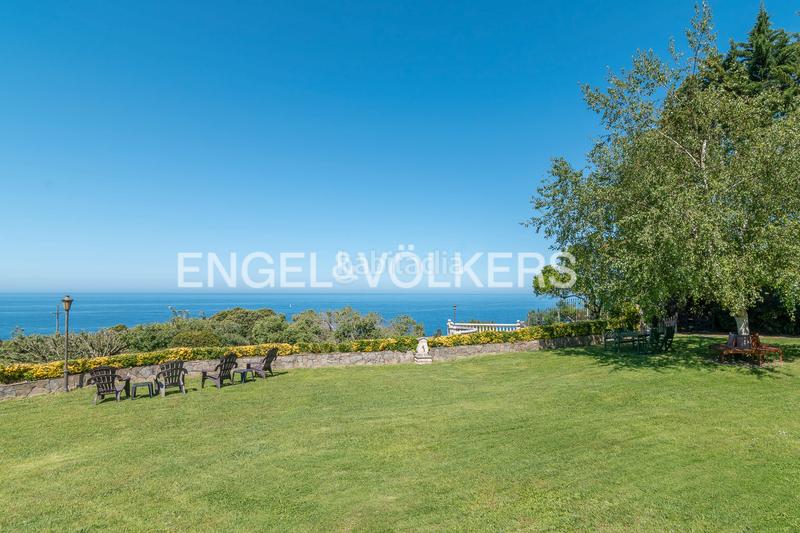 Foto 6f9579ba-2854-48a8-b206-b59a30d71820. Casa exclusiva propiedad con vistas al mar en Lekeitio