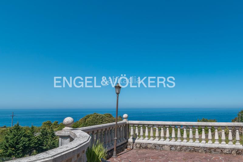 Foto 7f3f3229-87b2-42e1-a9d3-3bedeb598cd3. Casa exclusiva propiedad con vistas al mar en Lekeitio