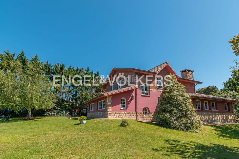 Foto b3cc2514-f285-42ea-bc1f-76c455c3328c. Casa exclusiva propiedad con vistas al mar en Lekeitio