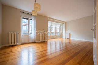 Location Appartement à Ensanche - Moyua - Diputación. Vivienda reformada proxima a la plaza moyua