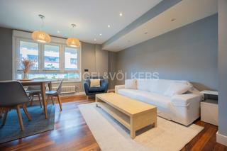 Apartament  Altube kalea. Moderna vivienda cerca de la playa de arrigunaga