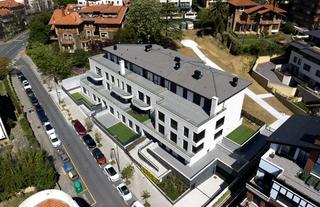 Lloguer Apartament  Avenida de neguri. Pisos con terraza y jardín en neguri