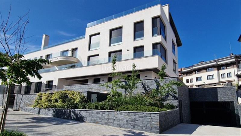 Foto 21223241-42f6-40a4-bc2c-b069f4552a51. Location appartement avec chauffage parking dans Neguri Getxo