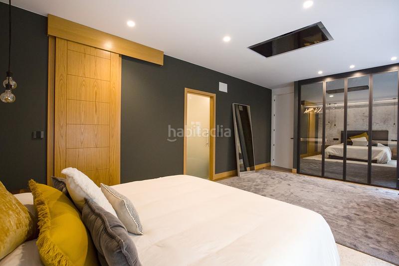 Foto 1c2ad608-6523-4872-beef-028d9fefd3aa. Alquiler apartamento vivienda reformada en edificio emblemático en Bilbao