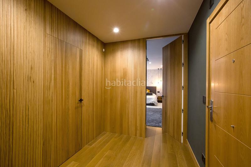 Foto 2a3dbf24-fcad-43cc-bf2c-2136846d9b83. Alquiler apartamento vivienda reformada en edificio emblemático en Bilbao