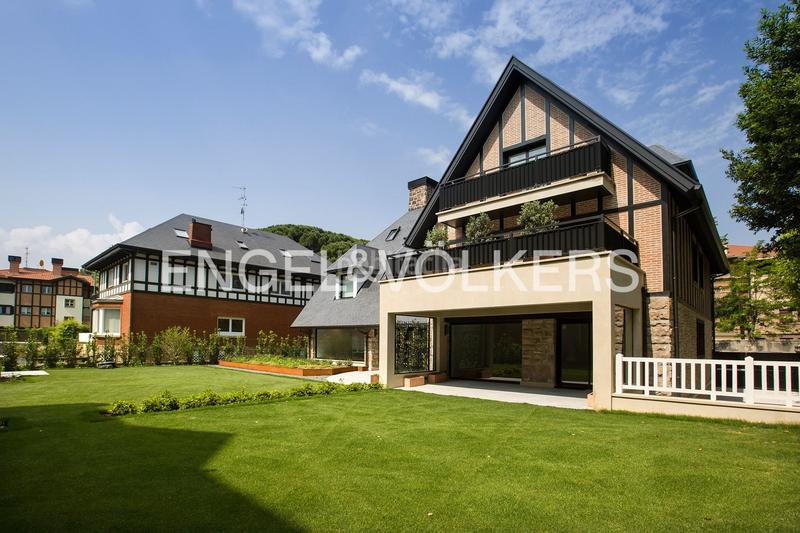 Foto 16a63aff-cdd5-413a-a062-8de387563298. Miete dachwohnung mit heizung parking in Las Arenas Getxo