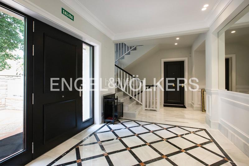 Foto d69b1fc6-3b4f-4b3f-bbdc-75d1ccd4c213. Miete dachwohnung mit heizung parking in Las Arenas Getxo