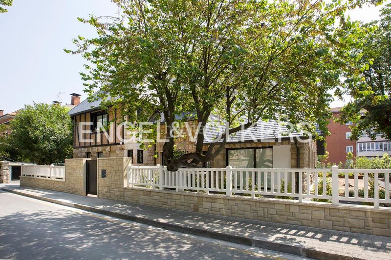 Foto f4d19565-adda-4373-b061-9a6ee26cfada. Miete dachwohnung mit heizung parking in Las Arenas Getxo