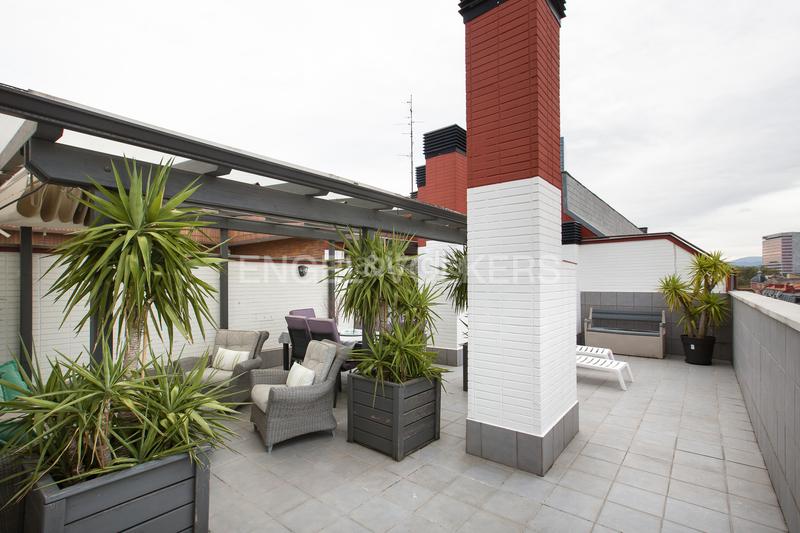 Foto 3f6dcfbf-9247-4731-b4ae-34768500ef50. Ático  en abando con terraza privada y garaje en Bilbao