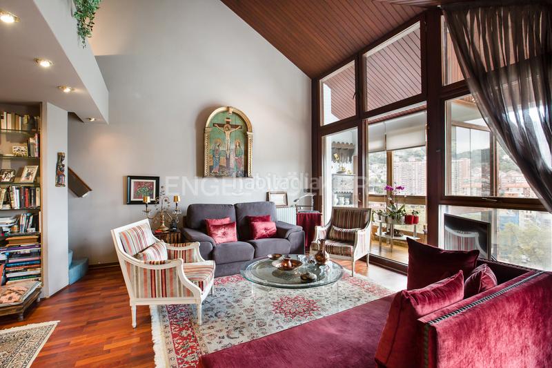 Foto ccf449b9-45c9-4145-bdd6-760da5331a69. Ático  en abando con terraza privada y garaje en Bilbao