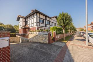Miete Haus in Sondika. Vivienda  adosada en sondika