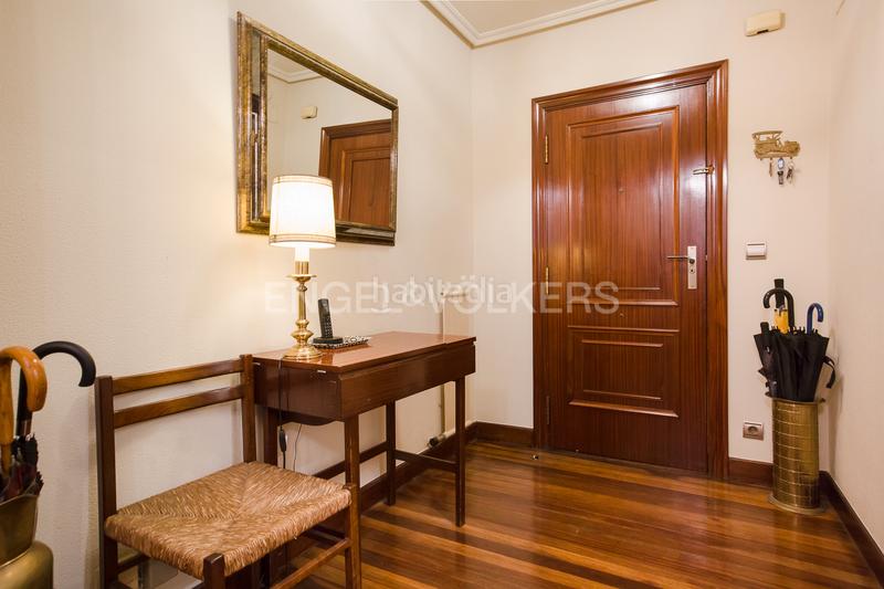 Foto be34963e-99a8-4d57-a382-cc182faca543. Appartement mit heizung parking in Alhóndiga Bilbao
