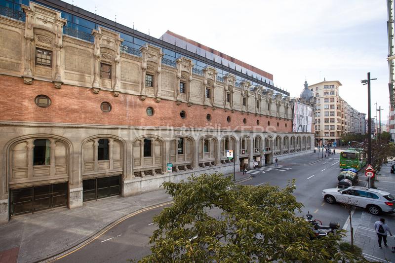 Foto c5e7cb6a-606d-4342-ad5f-ea191a2c595c. Appartement mit heizung parking in Alhóndiga Bilbao